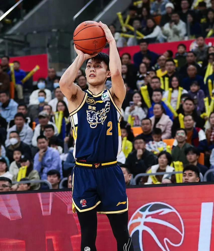 冲刺阶段CBA常规赛焦点战,布莱顿回应争议,悬念犹存,身体对抗强度拉满(cba季后赛4进2打几场) 冲刺阶段CBA常规赛焦点战,布莱顿回应争议,悬念犹存,身体对抗强度拉满(cba季后赛4进2打几场)