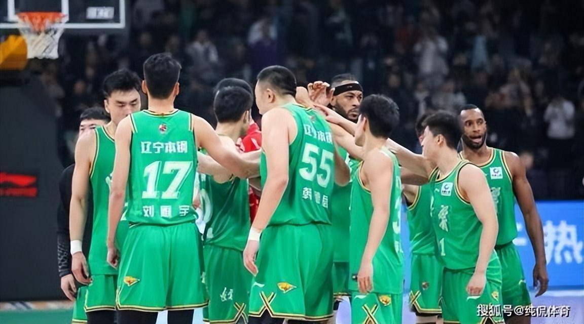 包含里程碑夜！山东男篮强势反弹，NBA季后赛今夜刷纪录，信心回归，团队化学反应显著的词条